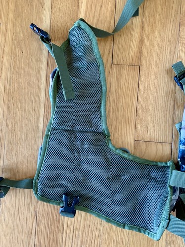 Turkey Hunting Vest with Seat, Game Pouch, Turkey Hunting Gear Accessories - Picture 11 of 24