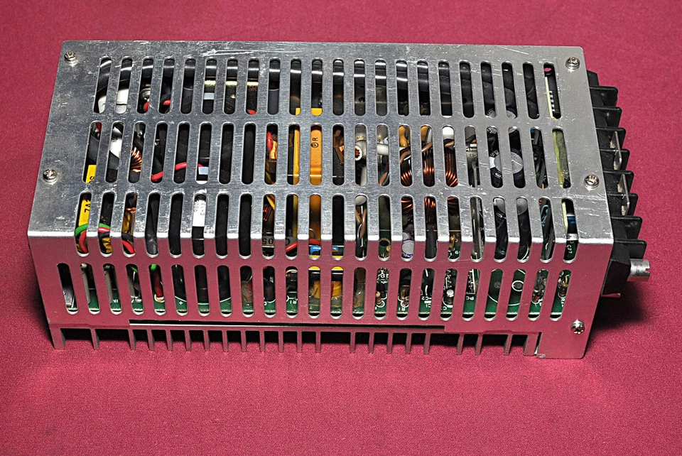 Eta Electric VTE24SZ Switching Power Supply - Image 3 of 4