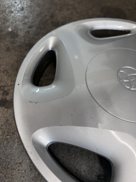 OEM 97-01 Toyota Tacoma 2wd Hubcap Wheel Cover Cap 14 OEM 97-01 Toyota Tacoma 2wd Hubcap Wheel Cover Cap 14