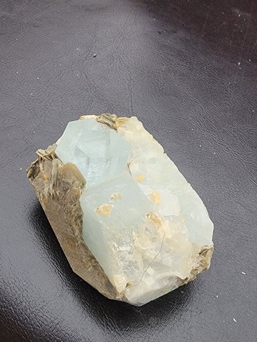 255g Aquamarine with Mica Cluster - Picture 4 of 7