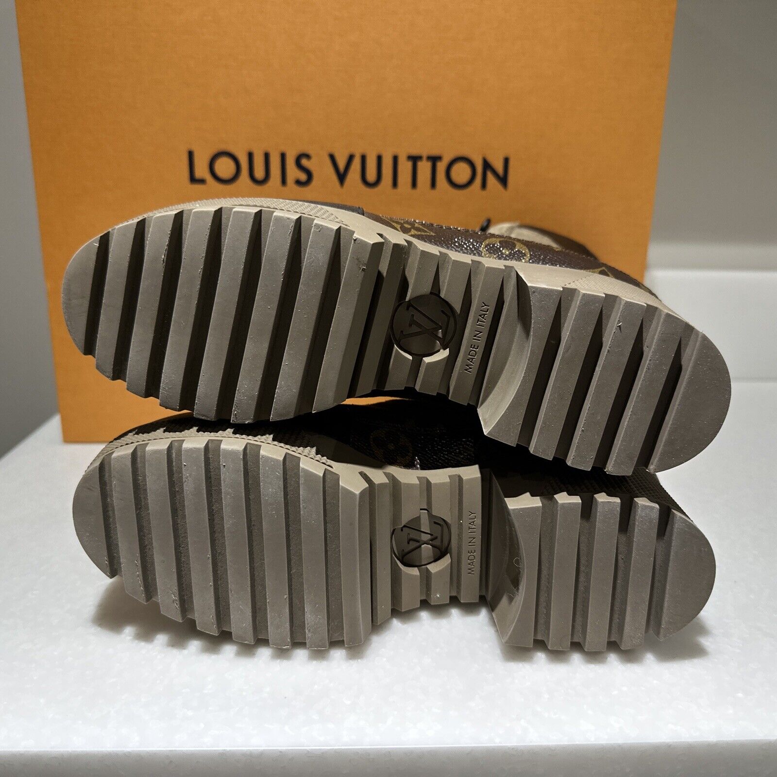 Louis Vuitton® Laureate Platform Desert Boot Ivory. Size 37.5 in 2023