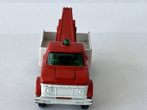Matchbox Superfast No 71 Ford WRECKER TOW TRUCK ESSO Gasoline Oil NICE COND - Picture 3 of 10
