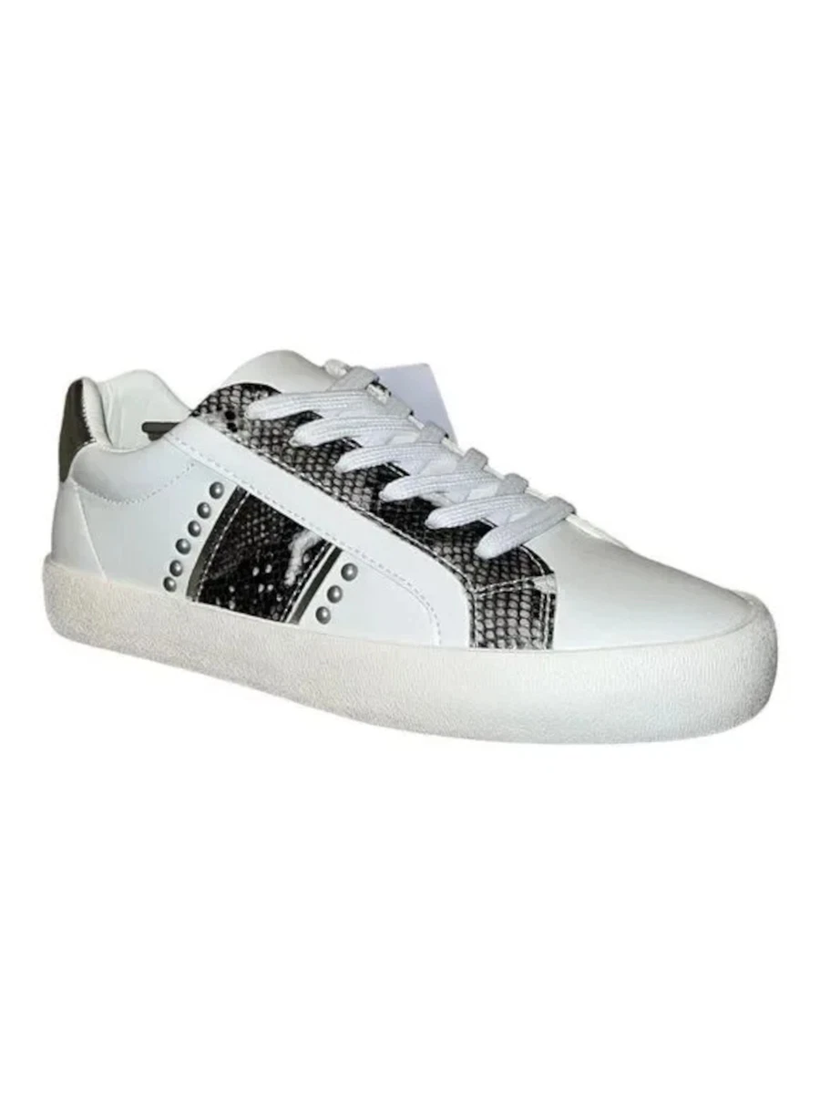 Aqua brand best sale sneakers