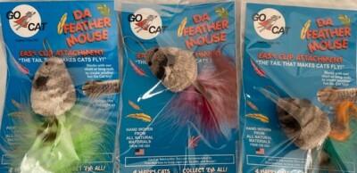 GO CAT FEATHER MOUSE TEASER INTERACTIVE CAT TOY 3 COUNT FEATHERS
