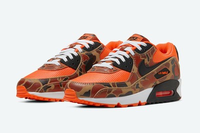 orange and black nike air max 90
