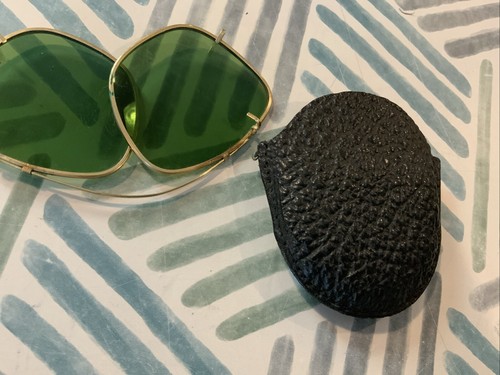 Vintage Optical Military Pilot Style Sunglass Clip-Ons Green Lenses W Case - Picture 6 of 7