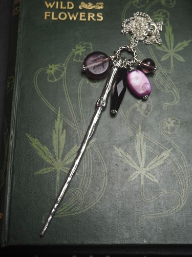 Witches Wand Charm Pendant - Vintage beads - Witch, Witchcraft, Pagan, Purple - Picture 3 of 6