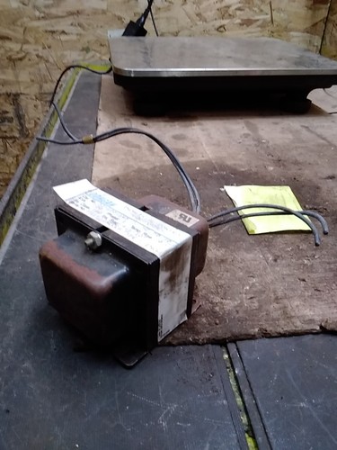 Dongan 33-100-145 Transformer .100 KVA 100 VA Single Phase - Picture 5 of 6