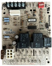 ST9120C 5013 OEM Furnace Control ST9120C5013 Circuit Board HQ1170063HW