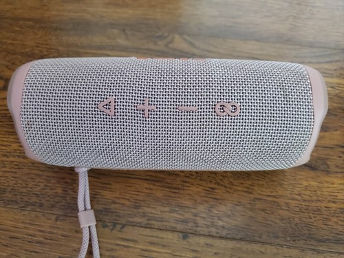JBL Flip 6 Pink Portable Bluetooth Speaker - Picture 2 of 5