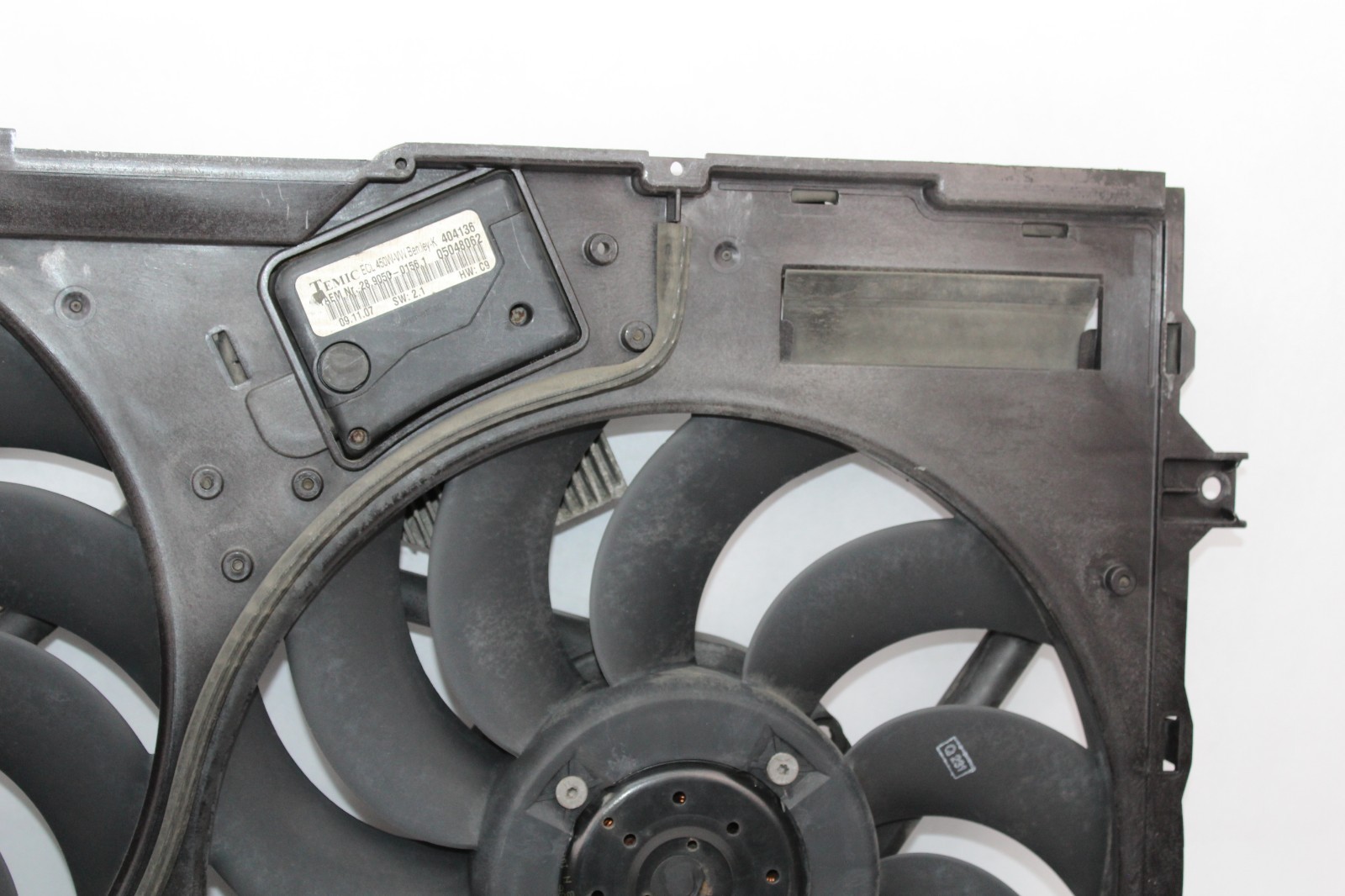 Bentley Continental Engine Cooling Radiator Fan Motor Shroud Set OEM 2003-2007