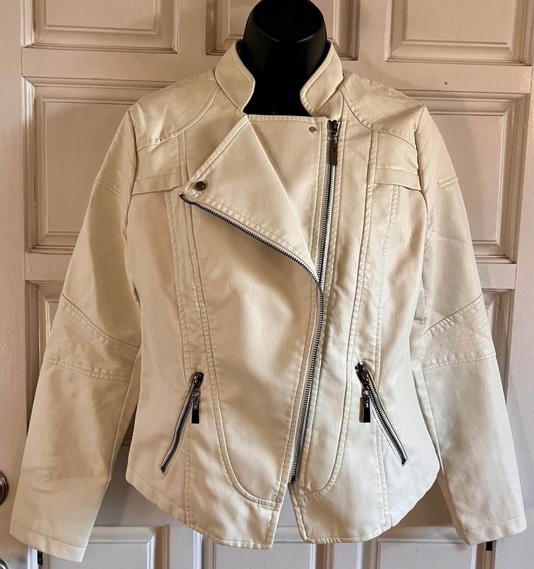 Chouyatou Off White faux leather moto jacket small