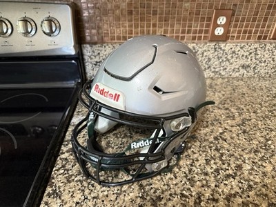 asprey silver football helmet Riddell SpeedFlex Football Helmet Silver w/ Facemask Adult Medium