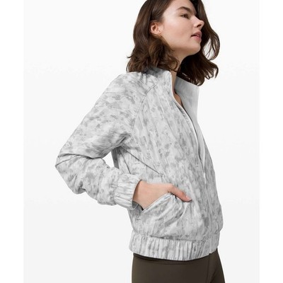 Lululemon Bombs Away Jacket in City Breeze White Multi Size 10