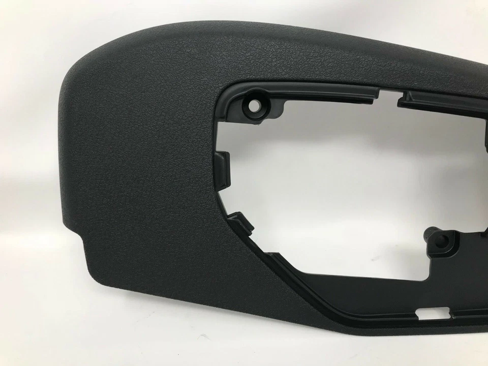 06-10 Jeep Commander Left Side Drivers Seat With Power Outer Trim Panel Mopar OE - Image 2 of 4