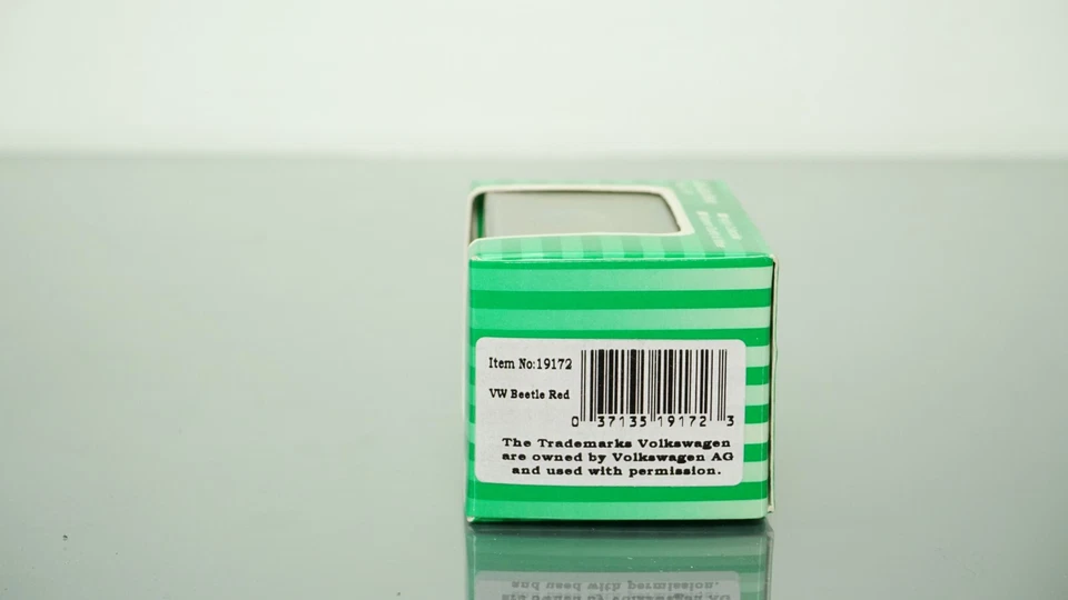 Model Power VW Beatle 1:87 HO scale - Image 2 of 2