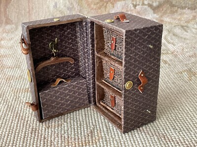 Pat Tyler Dollhouse Miniature Canvas Printed Steamer Trunk Bag Luggage Case 350