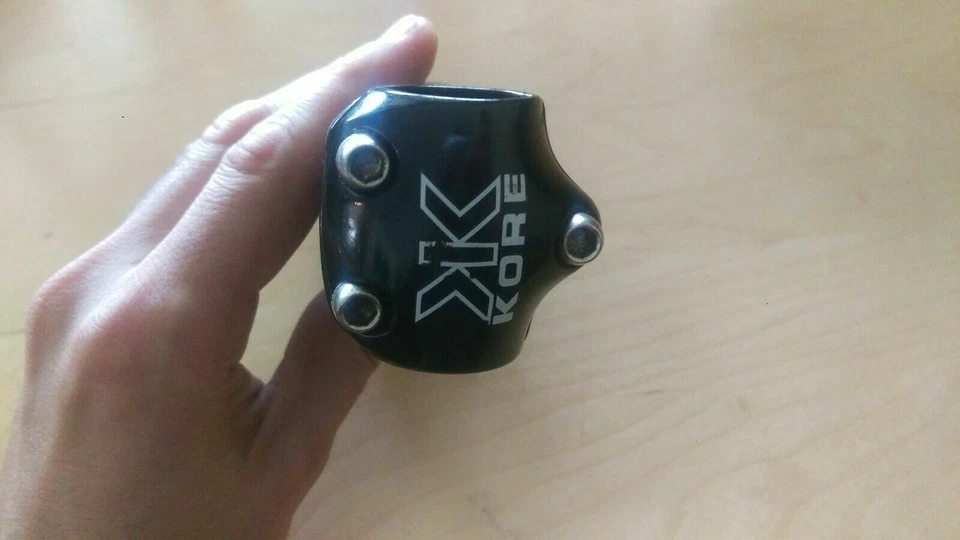 Vintage Kore Threadless Stem 28.6 ~~135 mm ~~ 25.4 Handlebar Clamp - Image 3 of 4