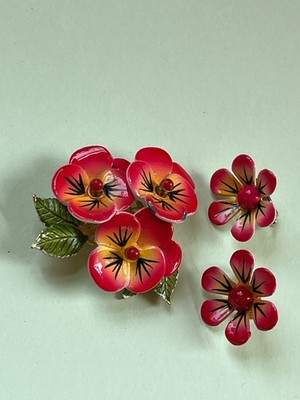 Vintage Demi Cherry Red & Yellow Enamel There Flower Brooch Pin & Dais Clip Ear