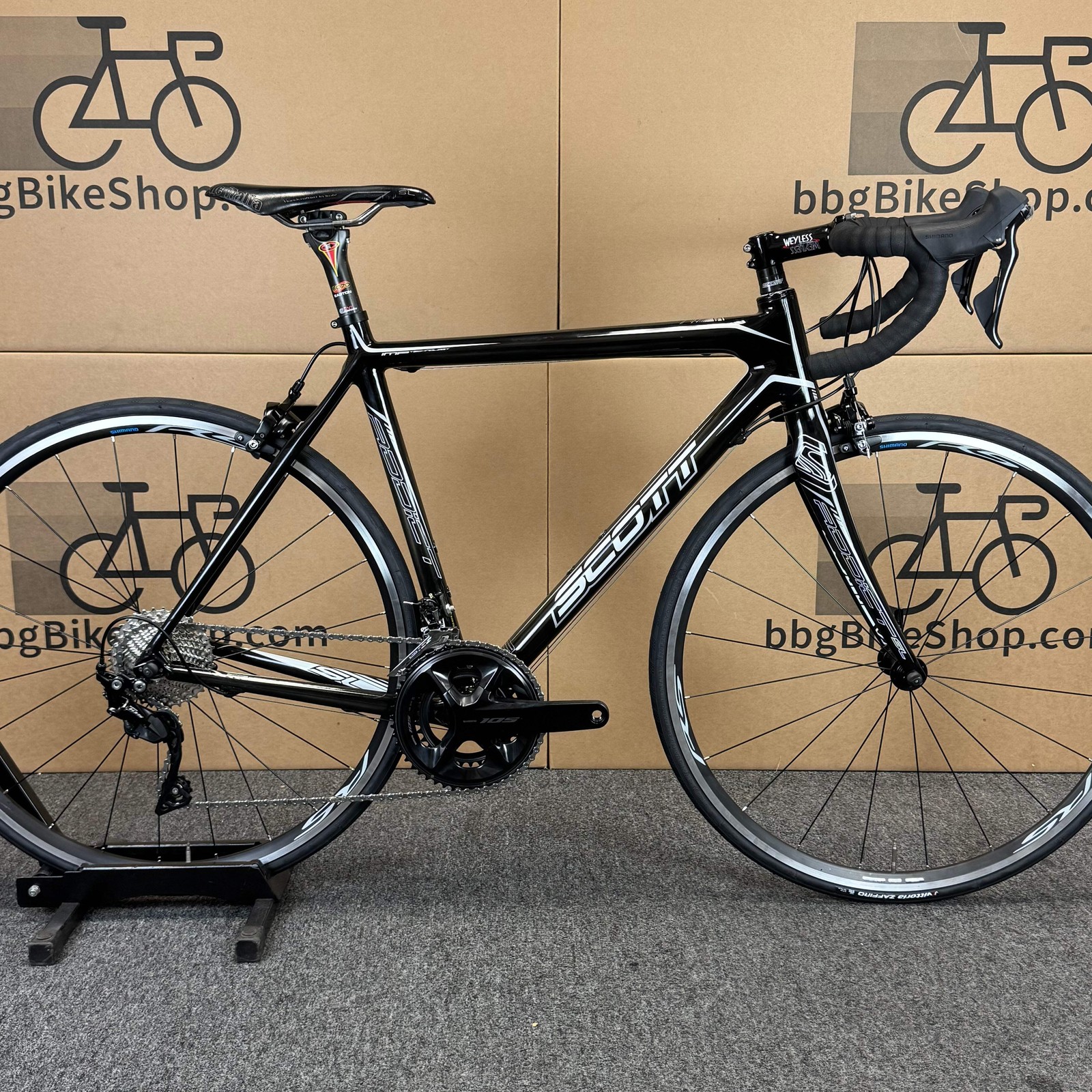 Used Scott Addict SL, 11-speed Shimano 105, Carbon Fiber Road Bike-2009, 56cm