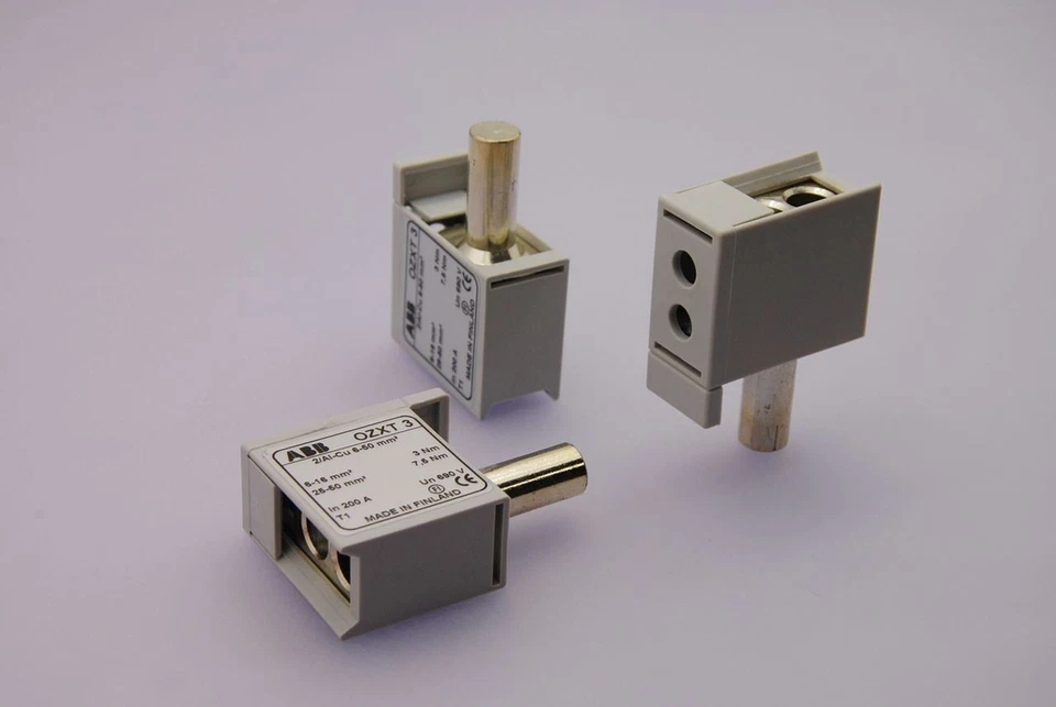 45x ABB 1SCA022639R0720 OZXT3 Terminal Set Clamp Breaker Expander 1 to 2 1/0 AWG - Image 4 of 4