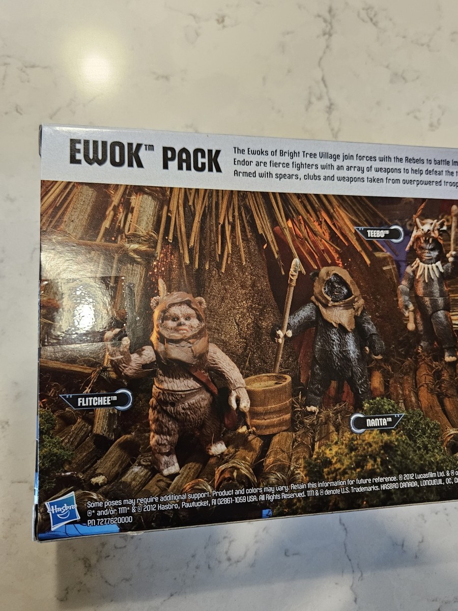 Hasbro Star Wars - Toys R Us Exclusive Ewok Pack + Ewok With