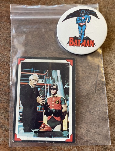 1966 Topps Batman Riddler Back #1 Batman's Butler — Raw