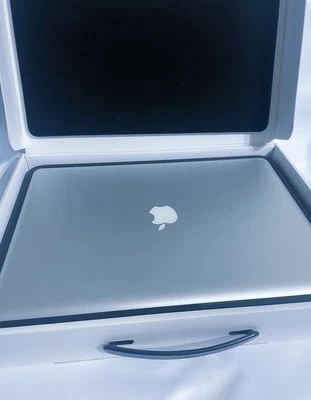 Mac Book Pro 17 for sale | eBay