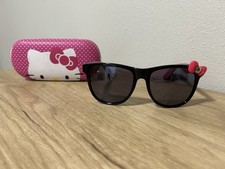 Hello Kitty Sanrio 2012 Sunglasses w/ Hard Case Black w/ Pink Bow Shades