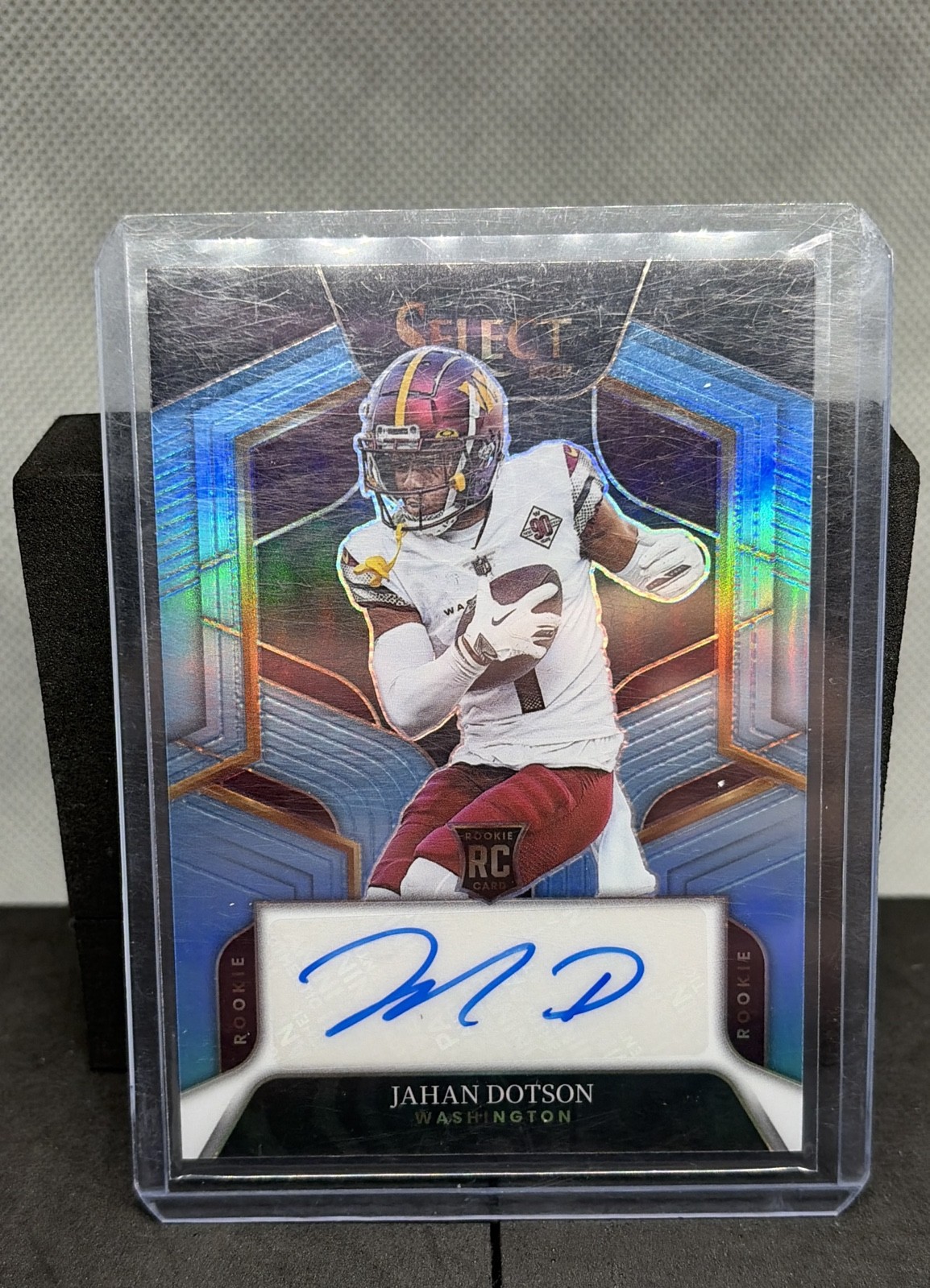 2022 Panini Select - Rookie Signatures Jahan Dotson #RS-JD Light Blue Prizm /49