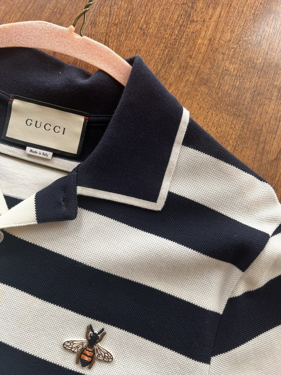 100% Authentic GUCCI White & Navy Striped Bee Patch Cotton 100% Authentic GUCCI White & Navy Striped Bee Patch Cotton