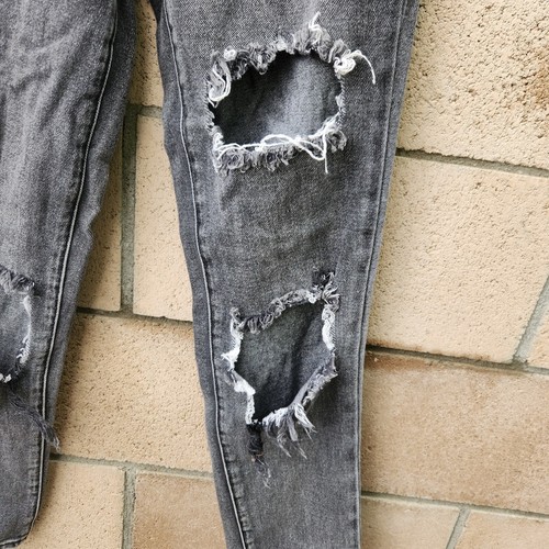 PACSUN Women's Mom Jeans Distressed High Rise size 22 Black - Picture 4 of 11