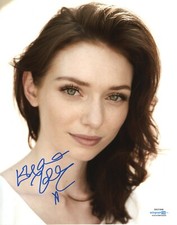 Eleanor Tomlinson Poldark Autographed Signed 8x10 Photo ACOA 2020-27