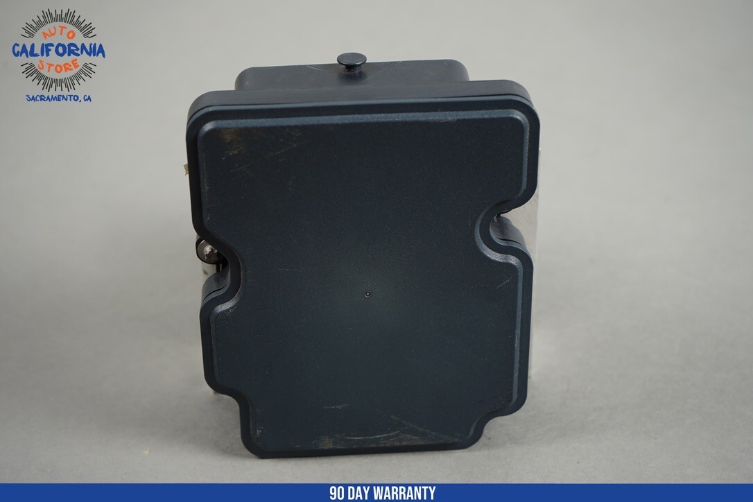 14-16 Maserati Ghibli M157 Quattroporte ABS Anti Lock Brake Pump Module OEM