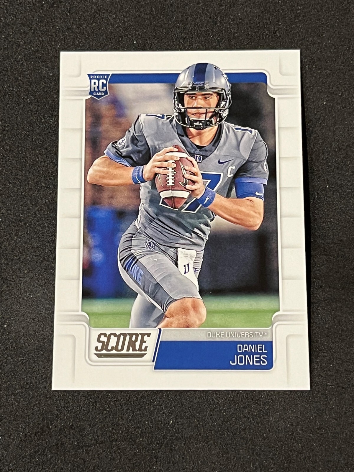 2019 Panini Score Football Daniel Jones Rookie #331 - Duke/New York Giants