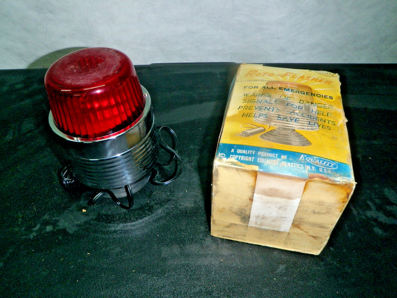 NOS EQUALITY Vintage Emergency FEDERAL SIGN SAFETY Strobe Signal Light Beacon