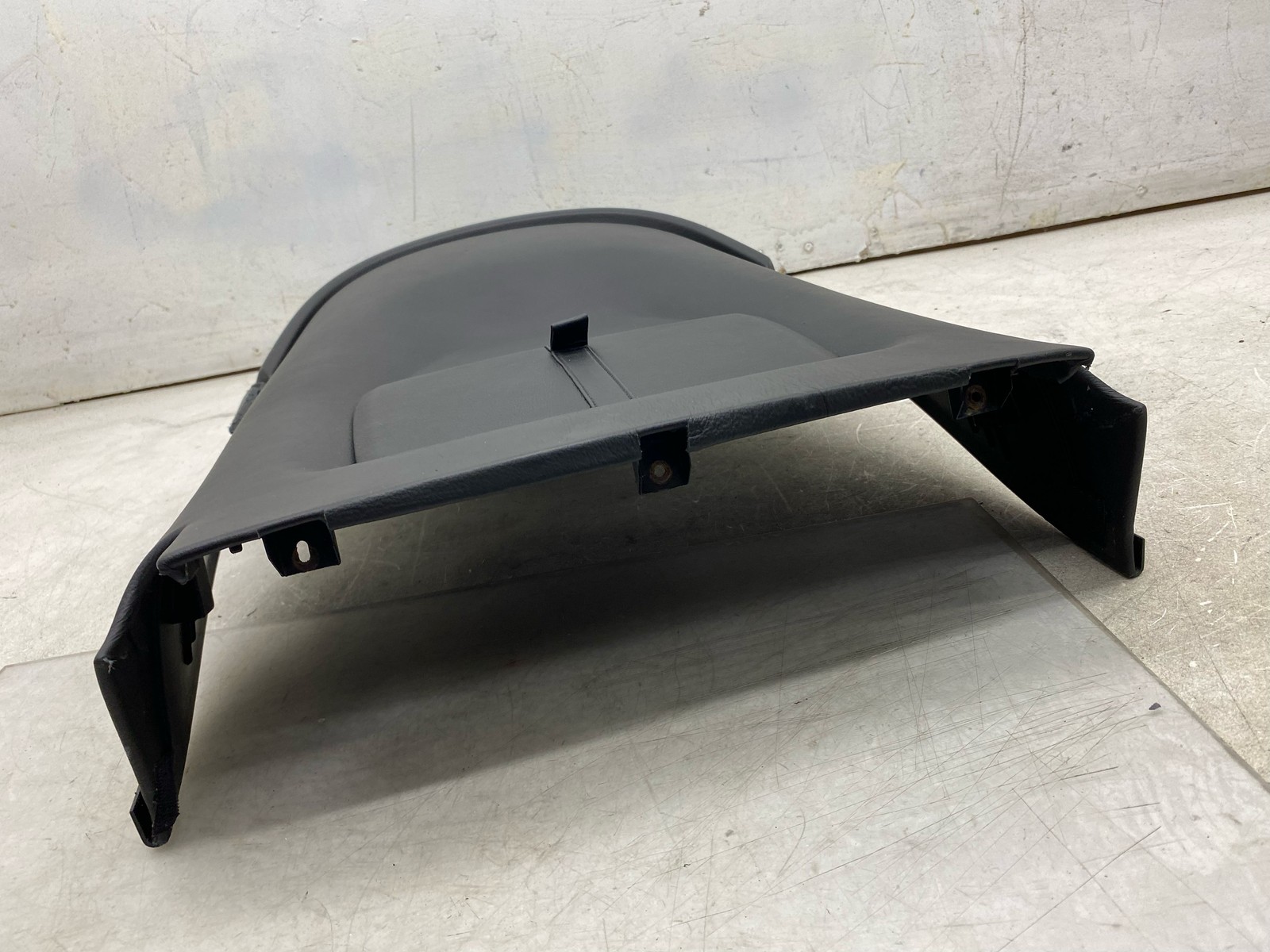 2020-2025 ASTON MARTIN DBX FRONT LEFT DRIVER UPPER SEAT BACK PANEL TRIM COVER
