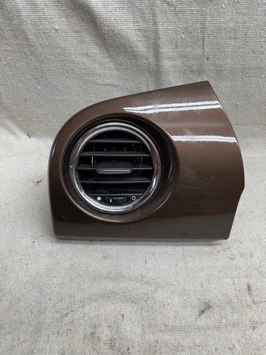 2012-2019 fiat 500 front left driver side dash ac air vent And trim bezel Brown