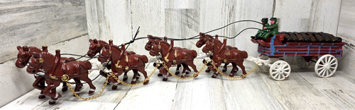 EUC VTG Cast Iron Clydesdale 8 Horse-Drawn Beer Wagon + 28 Kegs, 2 Drivers & Dog