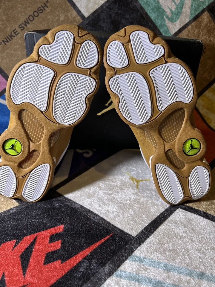 Jordan 13 Retro White/Wheat 5.5 Youth 7 Women’s DJ3003 171 - Image 4 of 4