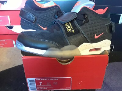 Nike Air Trainer TR Victor Cruz QS Memory Mike Black Crimson - Main Image