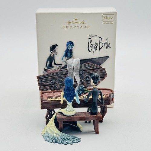 Hallmark Keepsake A Spirited Duet Corpse Bride Ornament Tim Burton 2010 NEW - Picture 17 of 17