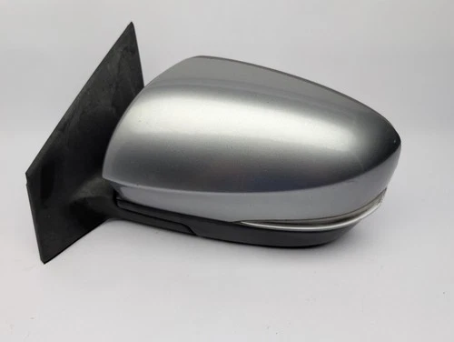 2010-2015 Mazda CX-9 Driver Left Mirror turn signal Blind Spot Liquid Silver