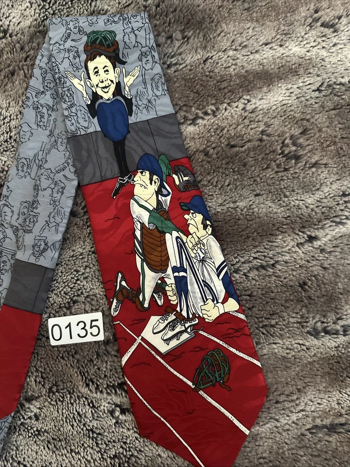 Corbata de cuello de árbitro de béisbol Alfred E Neuman 1992 revista MAD EC Foto 2 de 4