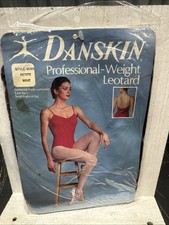 Vintage Danskin 9095 Professional Weight Leotard Petite Wine NOS USA