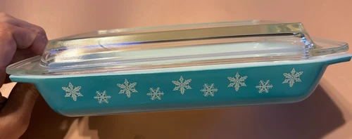 Vintage Pyrex Turquoise White Snowflake 2QT Casserole 575-B  Dish W/ Lid 550C-1