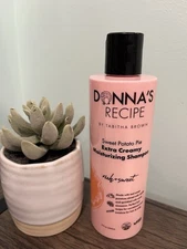 Donna's Recipe by Tabitha Brown Moisturizing Shampoo Sweet Potato Pie