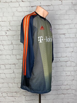 Bayern Munich 2003 - 2004 Goalkeeper football Adidas jersey #1 Kahn size Medium