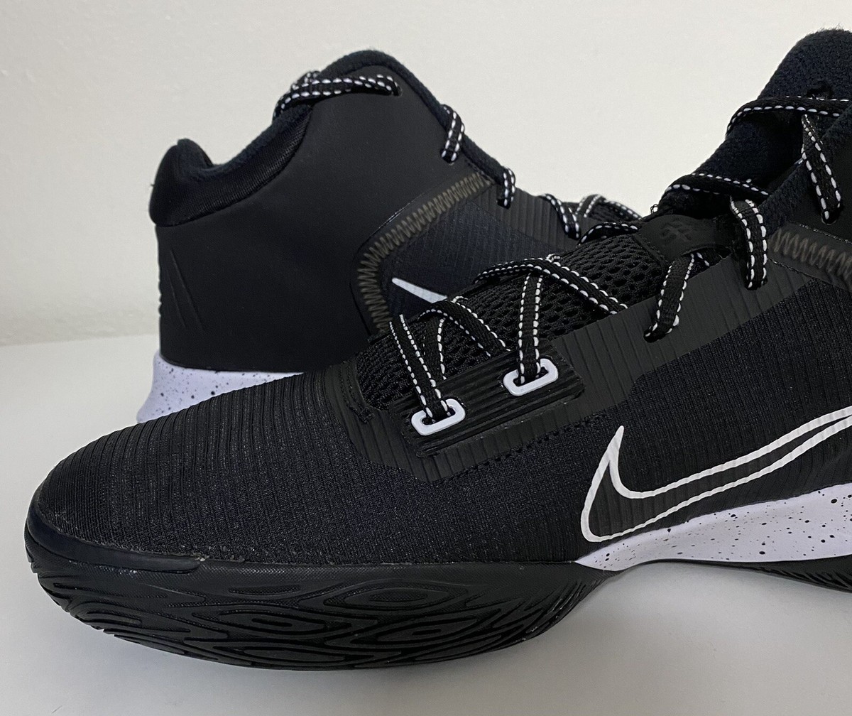 Nike Kyrie Flytrap IV 4 Black White Metallic Silver Mens Sz 