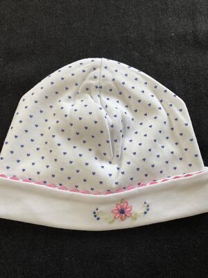 Kissy Kissy Premier NWOT White/Blue Embroidered Daisies Pima Hat-Small 0-6Mos